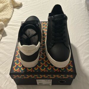 Kurt Geiger Sneakers